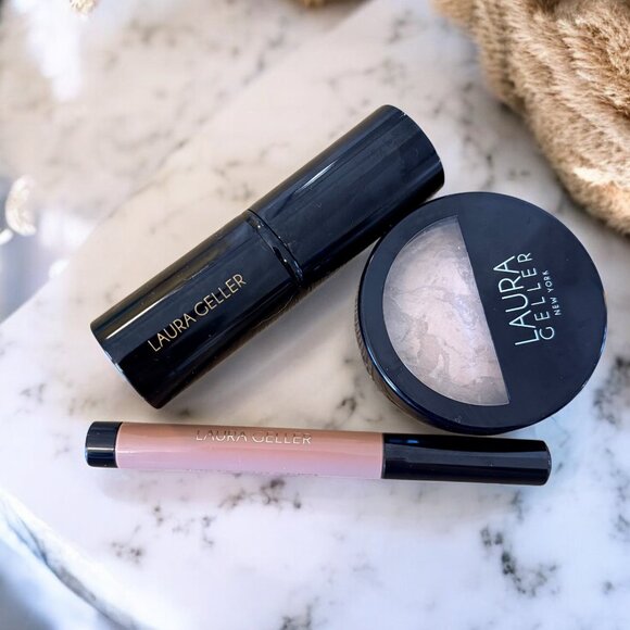 Laura Geller New Beauty Bundle Brush Eyeliner Balance N Brighten Foundation - Picture 2 of 7